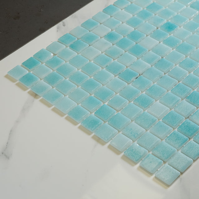 Mosaico in vetro pressato per piscine, bagni e saune 32.5 cm x 51.5 cm - Lagoon