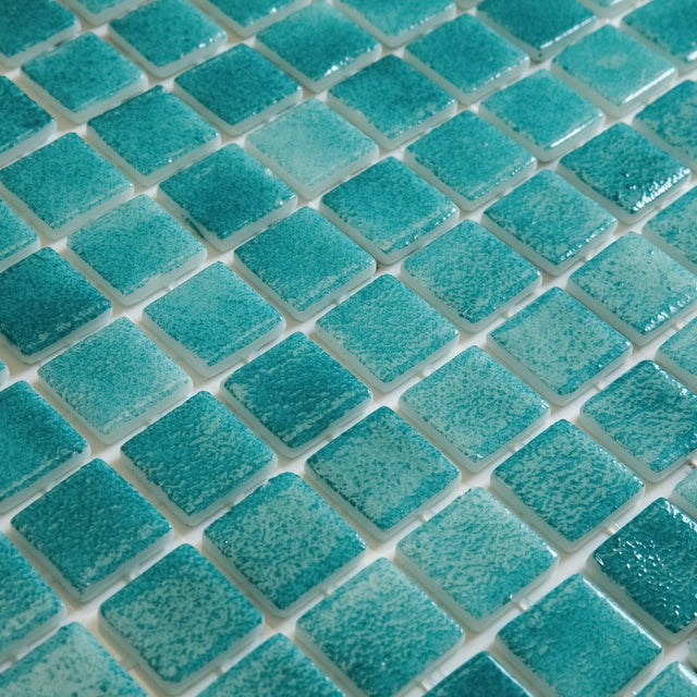 Mosaico in vetro pressato per piscine, bagni e saune 32.5 cm x 51.5 cm - Clear Water