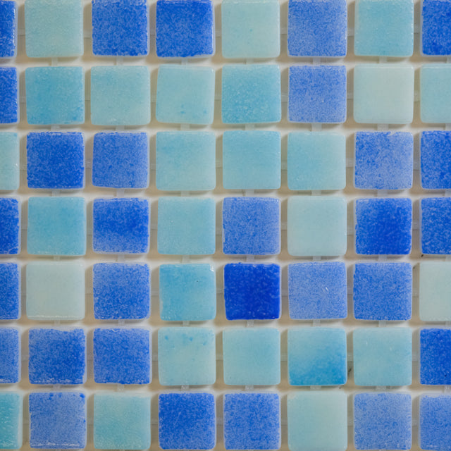 Mosaico in vetro pressato per piscine, bagni e saune 32.5 cm x 51.5 cm - Bright Aqua