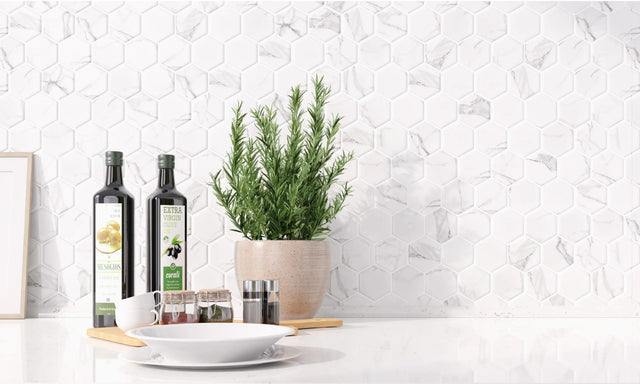 Hexagonal ceramic mosaic on mesh for bathroom or kitchen 32.3 cm x 27.7 cm - Marble Honey