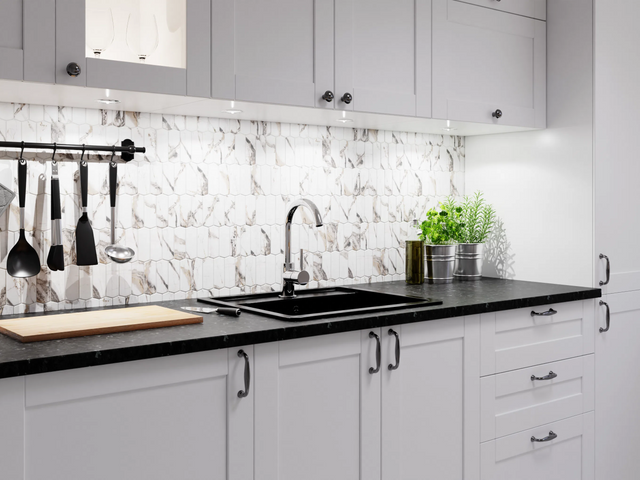 Ceramic mosaic on mesh for bathroom or kitchen 29.7 cm x 28.8 cm - Caotic marble