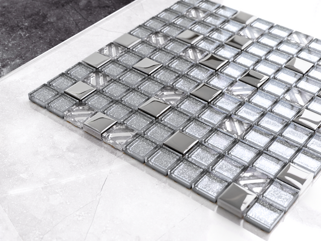 Glass mosaic on mesh for bathroom or kitchen 30 cm x 30 cm - Silver energy